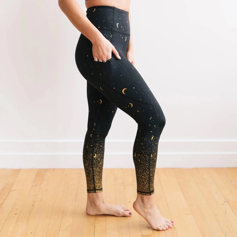 Inspire Leggings - Moons | MT SPORT| Sz M